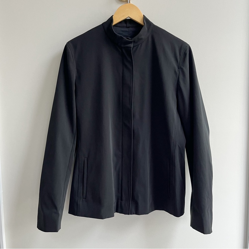 ['s max mara] sleek zip up jacket w/ pockets made in italy black M